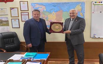 رئيس جامعة السادات يزور الأكاديمية الرئاسية الروسية للاقتصاد الوطني