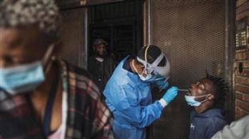   قادة دول أفريقية ينتقدون «التمييز العنصري في توزيع اللقاحات»
