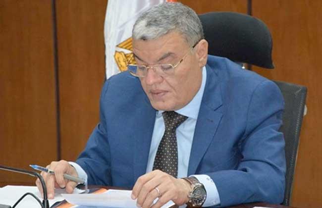 محافظ المنيا يكلف نائبه بمتابعة مشروعات «حياة كريمة»