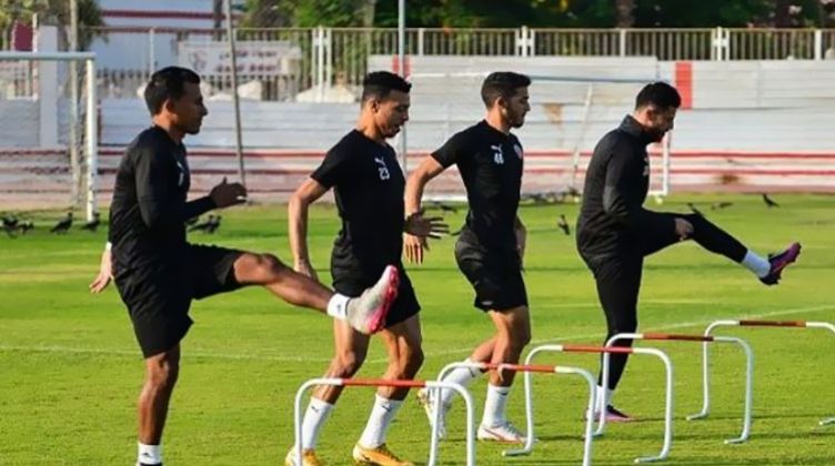 مران الزمالك الصباحي.. كارتيرون يقسم اللاعبين لمجموعات