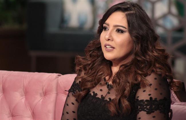 مي كساب: تطلب استبدال كلمة عنوسة بـ "تأخر الزواج"