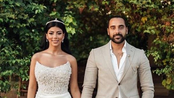 برسالة رمانسية.. بيشو وليم يتغزل في كارولين عزمي