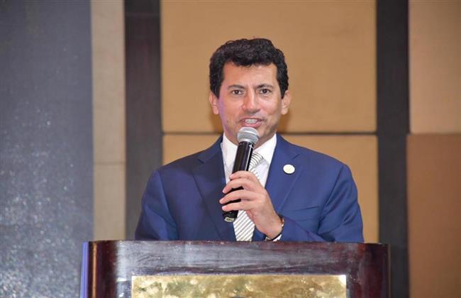 وزير الرياضة يكرم المتميزين من المشروع القومي للموهبة 