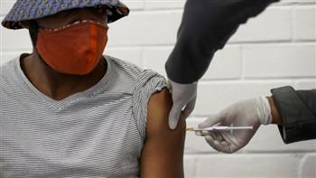  جنوب إفريقيا: تطعيم 21% من السكان حتى الآن بشكل كامل