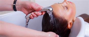 5 طرق لغسيل الشعر بشكل صحي