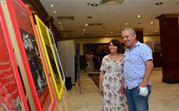   صور ووثائق نادرة بمعرض مهرجان الإسكندرية السينمائي