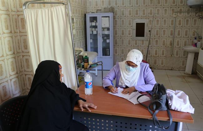 جامعة جنوب الوادي تنظم قافلة متعددة التخصصات فى قرية فاو