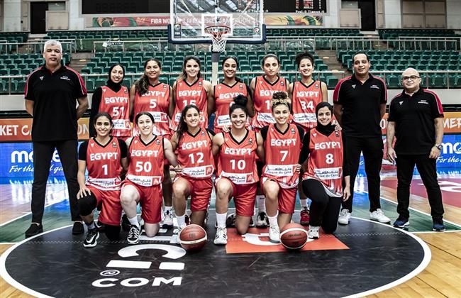 وصول بعثة منتخب كرة السلة للسيدات إلى مطار القاهرة 