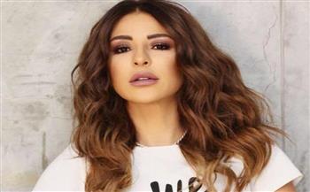 شاهد.. ماجي بو غصن: عشت طفولتي مع 24 صبيا 