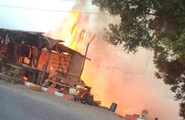 «صناديق الفاكهة» تُشعل سرايا و6 منازل فى المنيا 