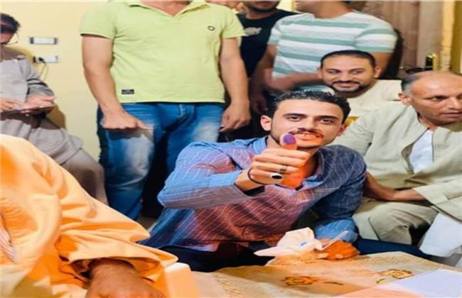 عريس البحيرة.. توفي في يوم الزفاف و«المعازيم بترقص وتزغرط»