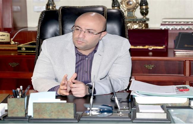  2000 طالب بنني سويف يتسلمون الزي المدرسي