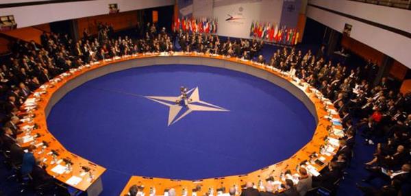 "الناتو": عازمون على وضع معايير للاستخدام الأخلاقي للتكنولوجيا الناشئة