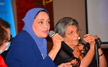 خيرية البشلاوي: اترك مسافة بيني وبين الفنانين حرصا على حيادية النقد 
