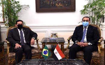   رئيس الوزراء يلتقي نائب الرئيس البرازيلي بالقاهرة