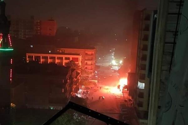 السيطرة على حريق  6 أكشاك بحى الجامعة بكفر الشيخ