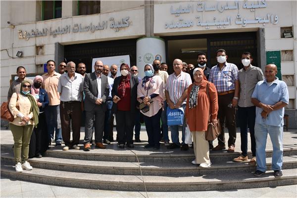 افتتاح الدورة التدريبية  للمحميات الطبيعية بكلية الدراسات والبحوث البيئية