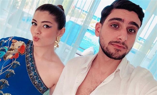 تيام مصطفى قمر يكشف حقيقة ارتباطه بـ ليلى أحمد زاهر 