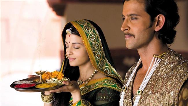 تعرف على مواعيد عرض الأفلام الهندية بسينما الهناجر