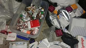غلق وتشميع عيادة  بدون ترخيص بالدلنجات