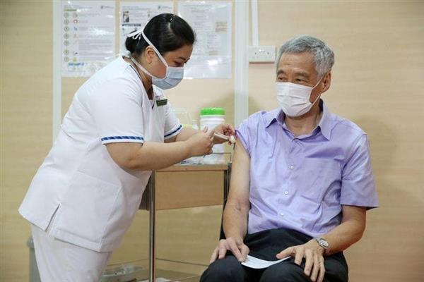 سنغافورة تدعو كبار السن إلى الحصول على الجرعة الثالثة من لقاح «كورونا»