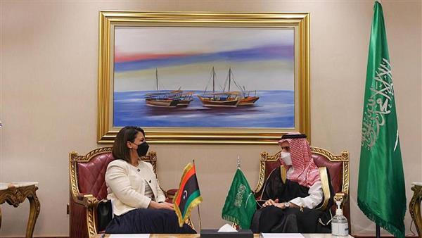 وزير خارجية السعودية يبحث مع نظيرته الليبية دجهود إرساء السلام فى ليبيا