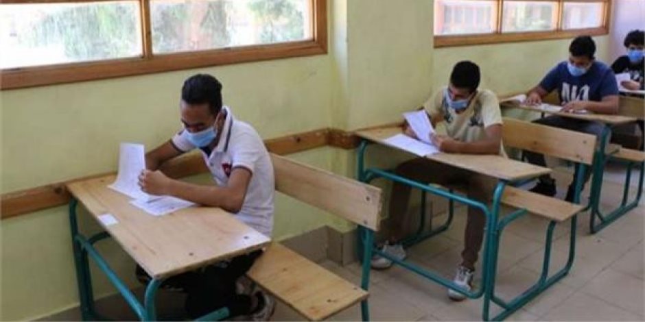 ٣ حالات غش فى امتحان اللغة العربية بالدور الثانى للثانوية العامة
