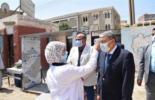  محافظ المنيا يتابع سير امتحانات الدور الثاني للثانوية العامة