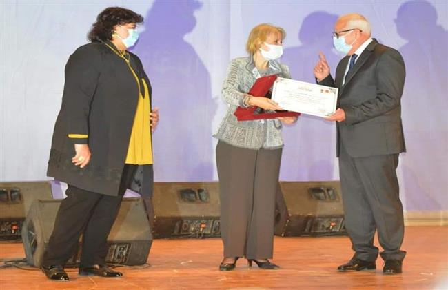 محافظ بورسعيد : إقامة معرض للكتاب وعرض للأوبرا خلال سبتمبر الحالى