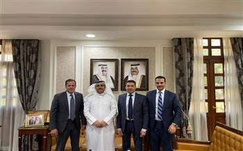   رئيس البرلمان العربي يلتقي مندوب الكويت لدى جامعة الدول