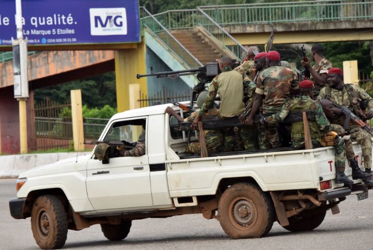الاتحاد الإفريقي يدين «الانقلاب العسكري» في غينيا