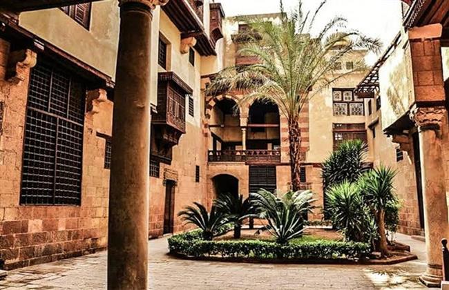 الثلاثاء .. السحيمي يستضيف فرقة «قصر الغوري»