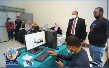 بدء تطعيم كورونا للعاملين بجامعة جنوب الوادي