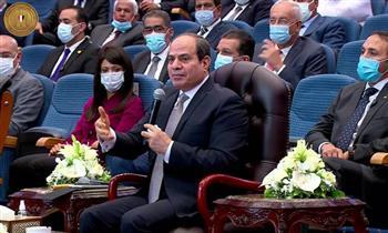 فيديو.. الرئيس عن المشروعات القومية: « بنعمل حاجتنا بفلوسنا»