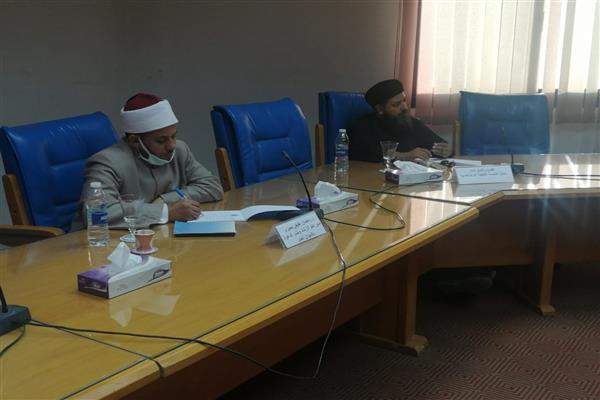المركز الديموجرافي يعقد الاجتماع الأول للجنة تدريب القيادات الدينية