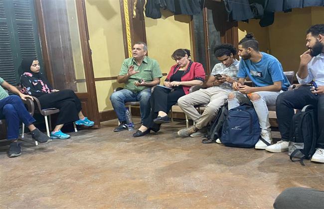 «أيام القاهرة الدولي» يجتمع مع لجانه المختلفة