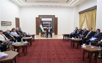   الرئيس الفلسطينى: يستقبل وفداً من منظمات المجتمع المدني وحقوق الإنسان