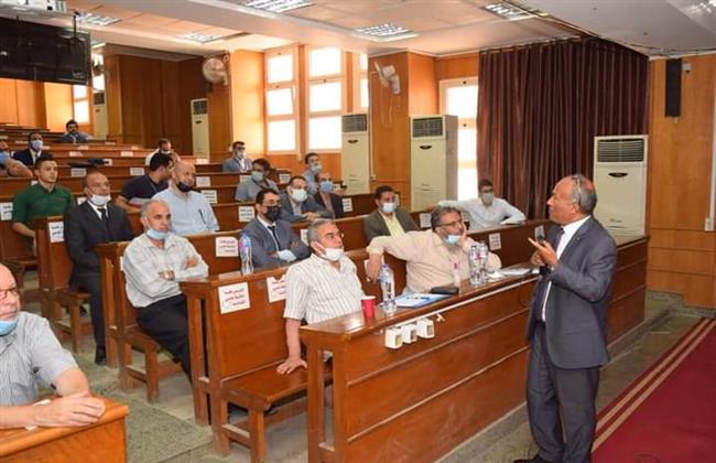 ٢٧بحث علمي في جلسات المؤتمر الدولي للحاسبات والمعلومات بجامعة المنوفية 