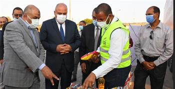   محافظ قنا: وصول 36 ألف كرتونة مساعدات إنسانية من «تحيا مصر» 