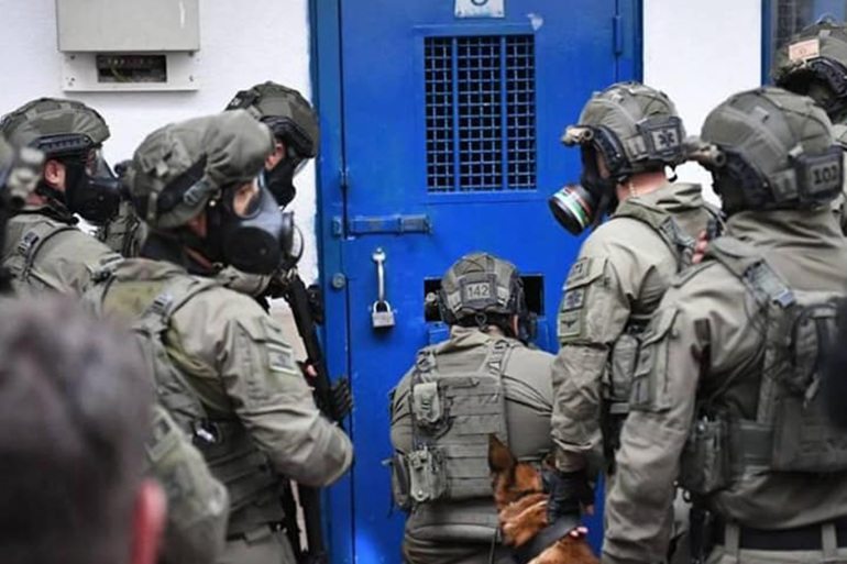 «الأسرى الفلسطينية» تطالب بوقف «النازية الإسرائيلية» في سجن النقب