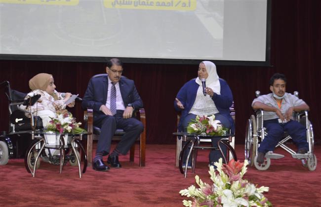ندوة نقاشية بجامعة المنصورة عن "تغذية الأشخاص ذوى الإعاقة"
