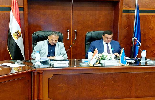 "البحيرة" يوافق على إقامة 19 مشروع إستثماري بالمحافظة