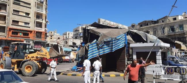 ضبط 8717 حالة إشغال من المقاهي بالإسكندرية