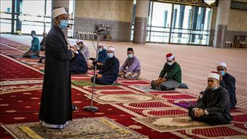 اليوم.. قيمة الاحترام في خطبة الجمعة