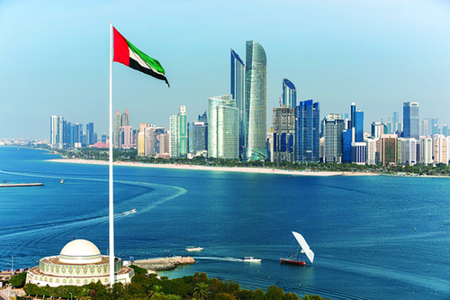 «الاتحاد» الإماراتية تسلط الضوء على ما حقتته الإمارات خلال عام 2021