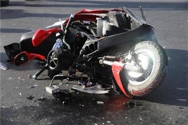 مصر ع وإصابة شخصين في انقلاب دراجة نارية بنجع حمادي