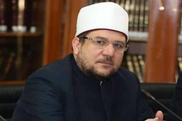 وزير الأوقاف: الوسطية منهج حياة والقضاء على التشدد يكون عبر مواجهة التسيب والانحراف الأخلاقي