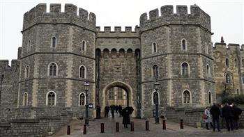   فرض منطقة "حظر طيران" فوق قلعة وندسور لحماية الملكة إليزابيث