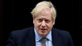   رئيس وزراء بريطانيا: نبحث خفض فترة عزل حالات الإصابة بكورونا إلى 5 أيام