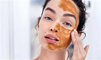  طرق لمواجهة آثار الزمن على بشرتك